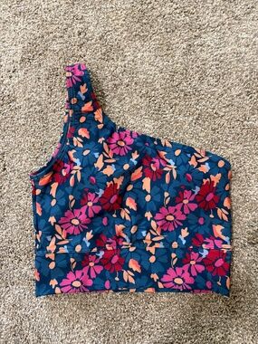 Livy & Kate swim top